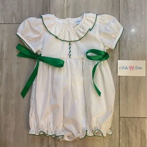 NWT Lulu Bebe Nia White Embroidered Bubble with Ruffle Collar & Bows, girls 6M